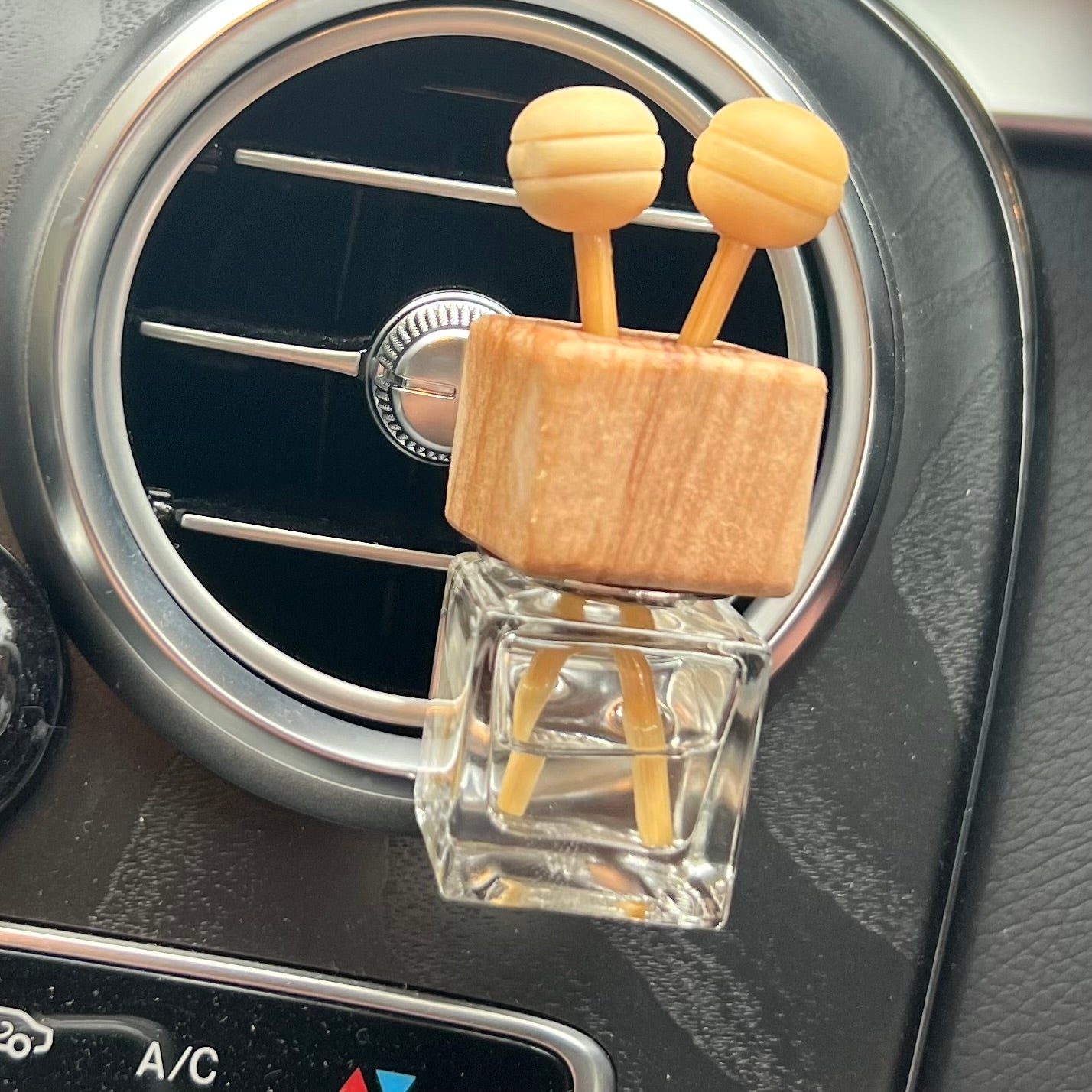 In-car Glass Diffusers